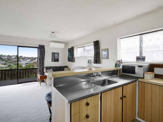 14A Marchant Place, Westown