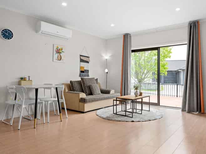 2/31 Maggie Place, Chartwell