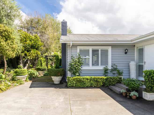 17 Brookvale Road, Havelock North