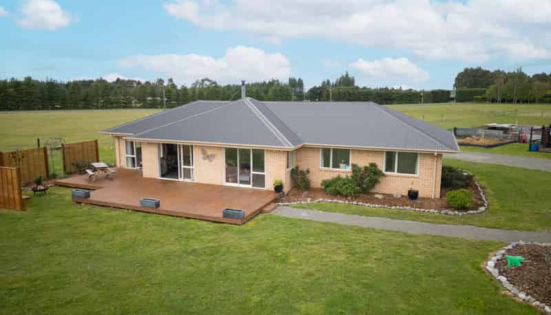1 Eyredale Road, West Eyreton