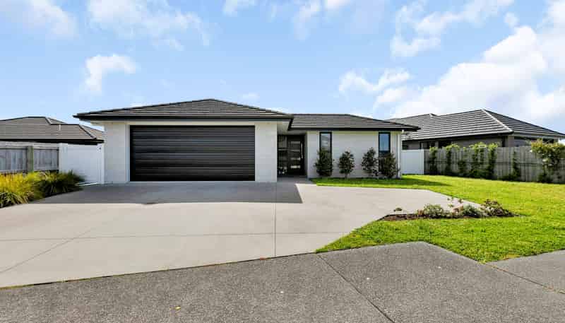 1 Te Akau Place, One Tree Point
