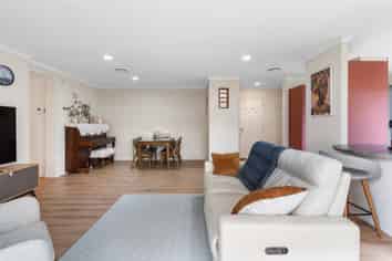 291 Mahia Road, Weymouth