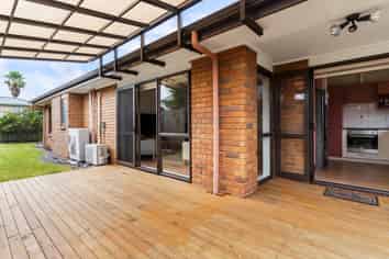 291 Mahia Road, Weymouth