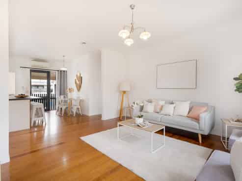 54 Athlone Crescent, Avalon