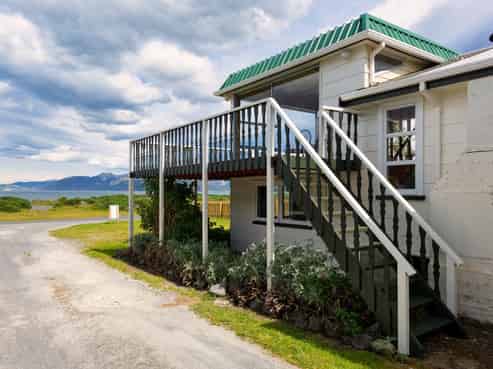 15 South Bay Parade, Kaikoura