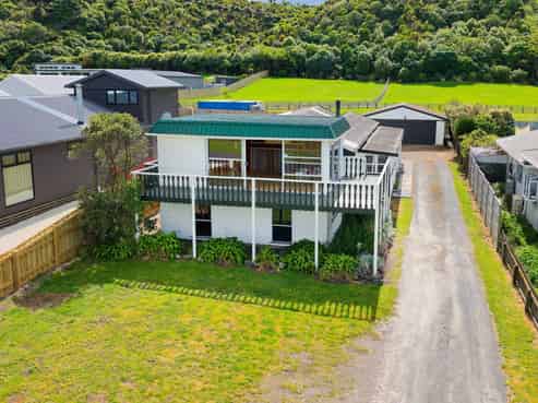 15 South Bay Parade, Kaikoura