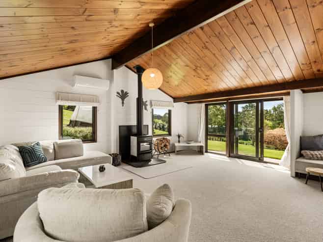 10 Munro Road East, Te Puna