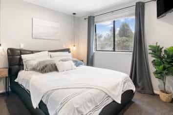 1/6 Edwin Freeman Place, Ranui