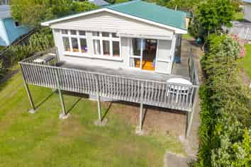 15 Drake Street, Waikawa Beach