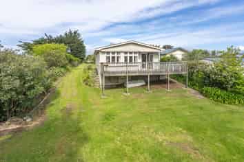 15 Drake Street, Waikawa Beach