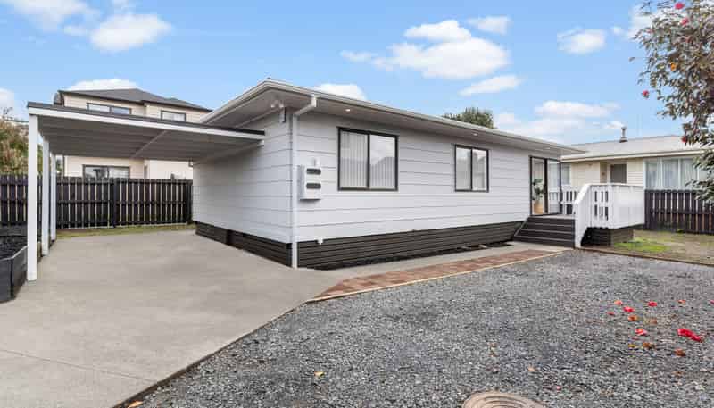 2/6 Cambridge Road, Manurewa