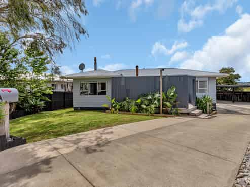 30 Ascot Avenue, Kamo