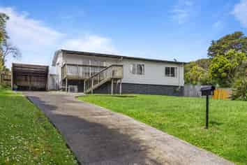 8 Ozone Road, Stanmore Bay