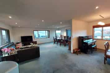 174 Heta Road, Highlands Park