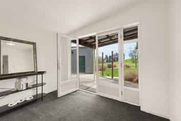 53 Pinnacle Road, Whiterigg