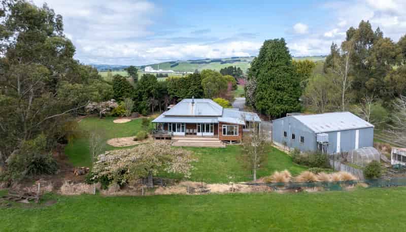 53 Pinnacle Road, Whiterigg