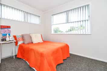 88 Preston Road, Otara