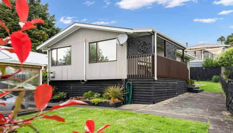 79 Eden Terrace, Kamo