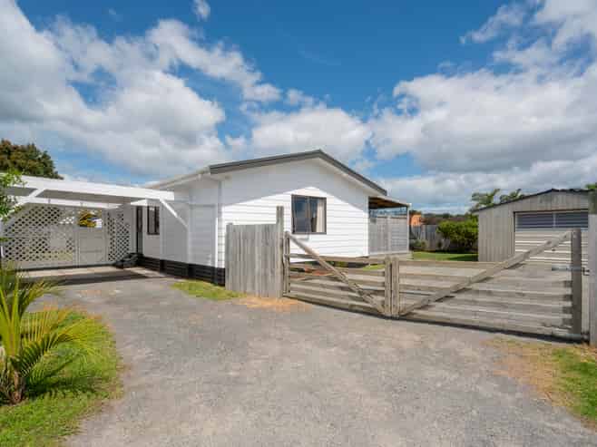 47B Lyn Grove, Papamoa
