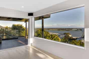 6 Dunkeld Lane, Redcliffs