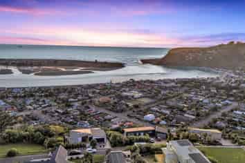 6 Dunkeld Lane, Redcliffs