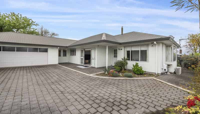 1/151 Tamamutu Street, Taupo