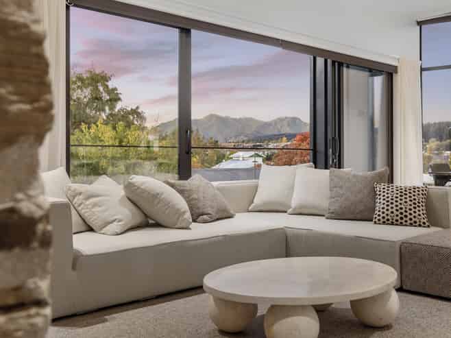 147B Warren Street, Wanaka