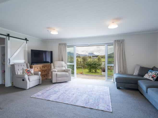 138 Waller Street, Murchison
