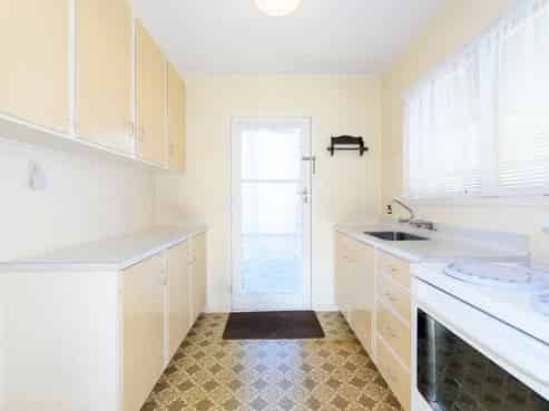 2/9 Duke Street, Three Kings