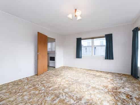 2/9 Duke Street, Three Kings