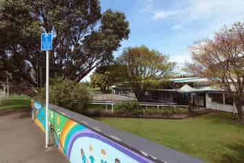 21A Sharyn Place, Brookfield