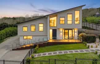 17 Chancellor Place, Flat Bush