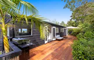 141 Matipo Road, Te Atatu Peninsula