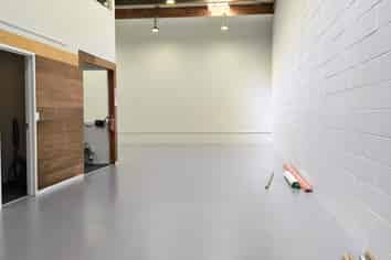 IMMACULATE WAREHOUSE / OFFICE
