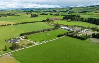 1443 Omihi Road, Omihi