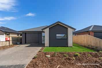 42 Harry Manship Crescent, Halswell