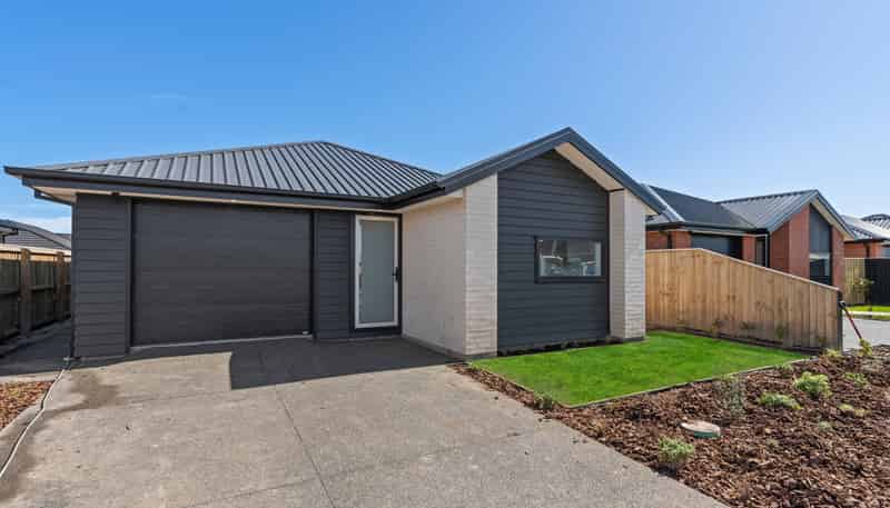 42 Harry Manship Crescent, Halswell
