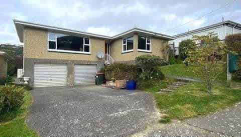 4 Khouri Avenue, Karori
