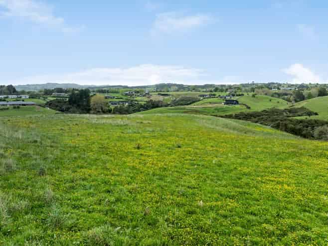 8 Suzanna Lane, Ramarama