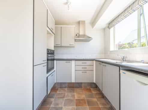 5 Ellesmere Place, Oceanview