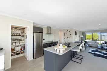 8 Hosta Lnwy, Wigram
