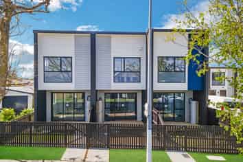 18/17 Barneys Farm Road, Clendon Park