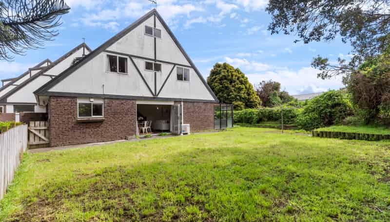 10/31 Mana Avenue, Titahi Bay