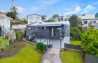 13 Frosses Place, Massey
