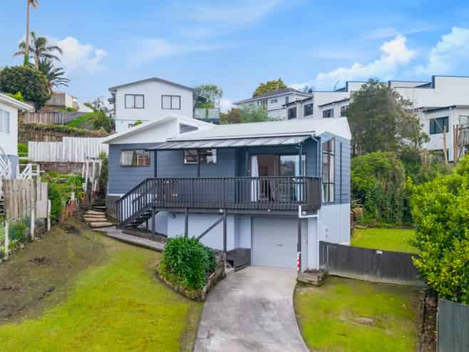 13 Frosses Place, Massey