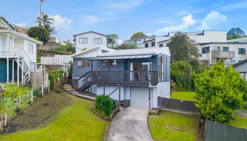 13 Frosses Place, Massey