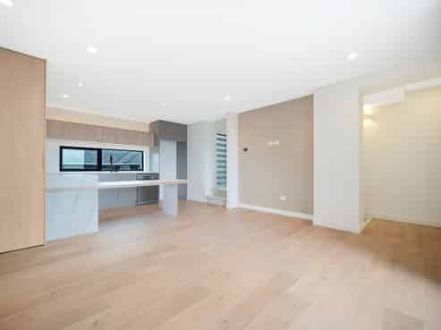 2/317 Kohimarama Road, Saint Heliers