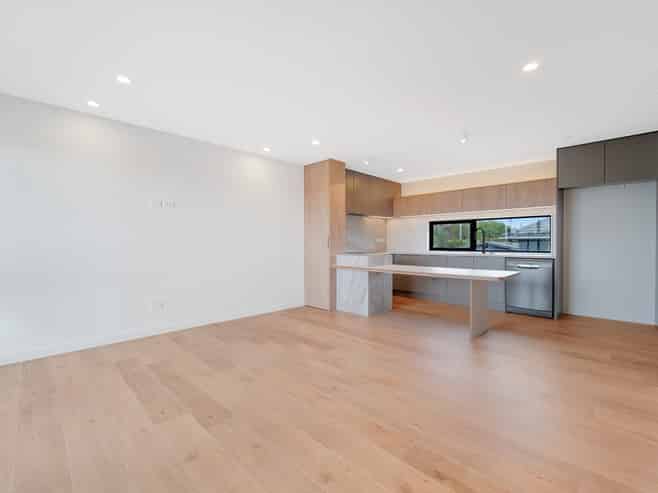 2/317 Kohimarama Road, Saint Heliers