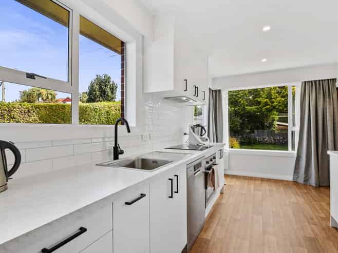 196 Highcliff Road, Shiel Hill