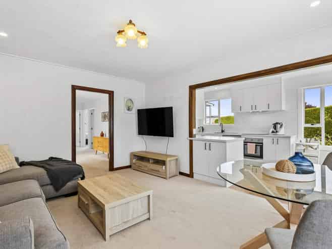 196 Highcliff Road, Shiel Hill